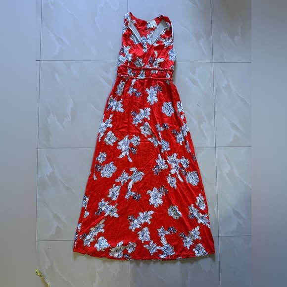 Japna red floral maxi dress  small area at back and bottom elastic wais  long L - Picture 15 of 16